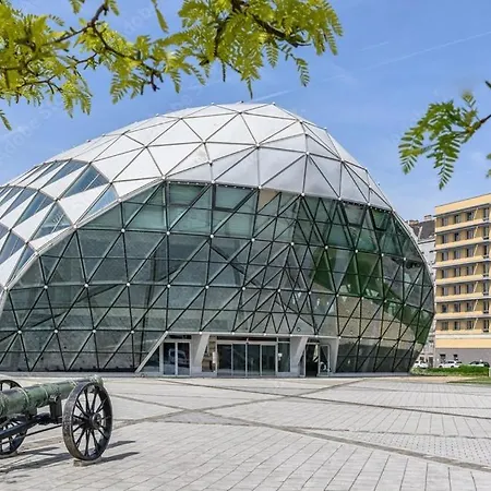 Danube Side Cosy Quiet * בודפשט