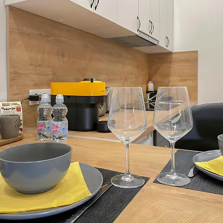 Апартаменты Danube Side Cosy Quiet Apartment