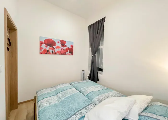 Apartment Danube Side Cosy Quiet Budapest