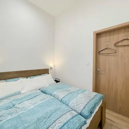 Danube Side Cosy Quiet *